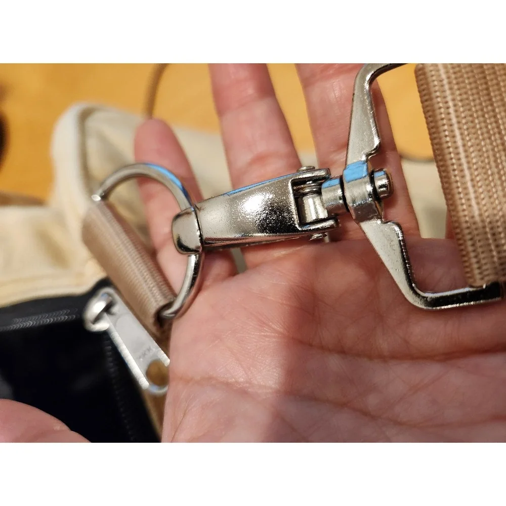 Benny Gold Canvas Duffel Bag Tan Workwear Travel‎ Gym Carryall YKK Zipper 21